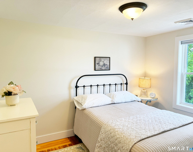 188 Lake Street - Photo Thumbnail 5