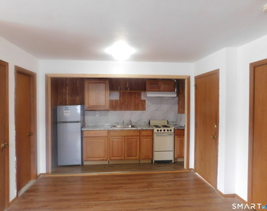 5 Larson Drive - Photo Thumbnail 4