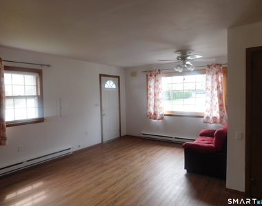 5 Larson Drive - Photo Thumbnail 2