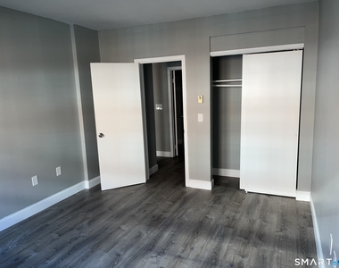 116 Elizabeth Street - Photo Thumbnail 7