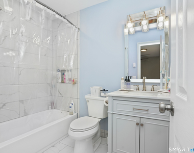 272 Hubbard Avenue - Photo Thumbnail 18
