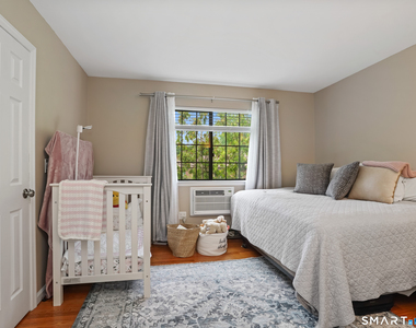 272 Hubbard Avenue - Photo Thumbnail 25