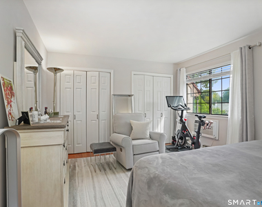 272 Hubbard Avenue - Photo Thumbnail 20