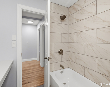 502 Fountain Street - Photo Thumbnail 10
