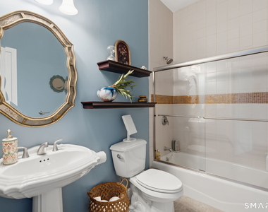 586 Thames Street - Photo Thumbnail 26