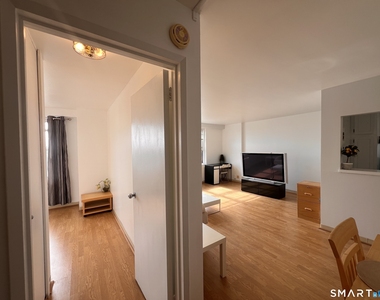 2625 Park Avenue - Photo Thumbnail 12