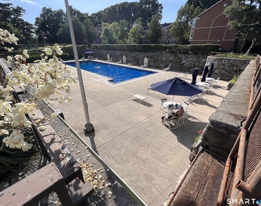2625 Park Avenue - Photo Thumbnail 15