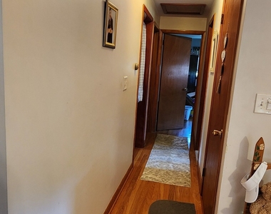219 Third Avenue - Photo Thumbnail 13