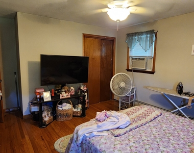 219 Third Avenue - Photo Thumbnail 15