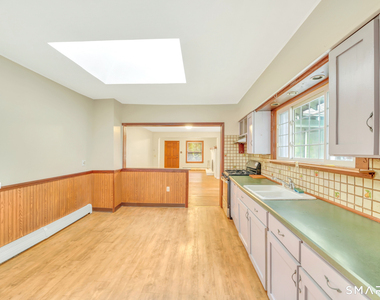 616 Willow Street - Photo Thumbnail 8