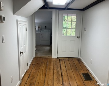 490 Danbury Road - Photo Thumbnail 9