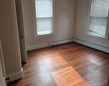 164 Pythian Avenue - Photo Thumbnail 5