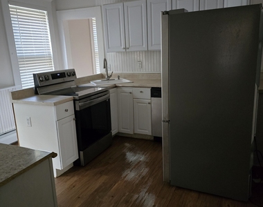 164 Pythian Avenue - Photo Thumbnail 8