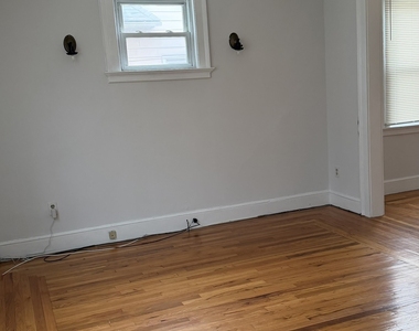 193 Helen Street - Photo Thumbnail 9