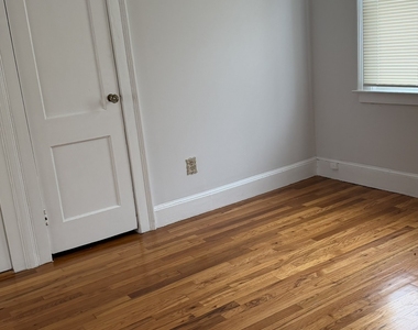 193 Helen Street - Photo Thumbnail 14