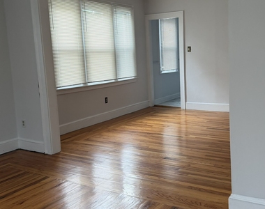 193 Helen Street - Photo Thumbnail 10