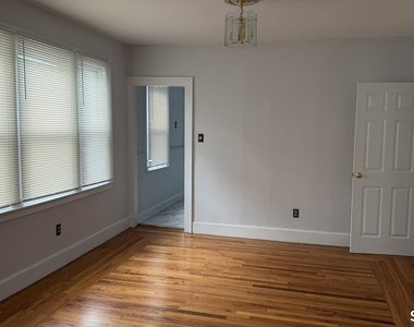 193 Helen Street - Photo Thumbnail 7