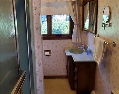 32 Fernridge Road - Photo Thumbnail 9