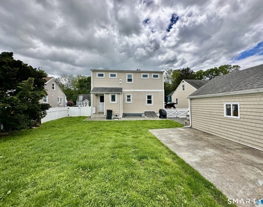 33 Emerson Street - Photo Thumbnail 32