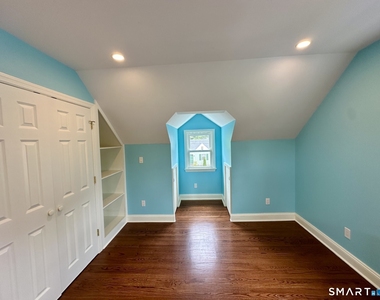33 Emerson Street - Photo Thumbnail 26