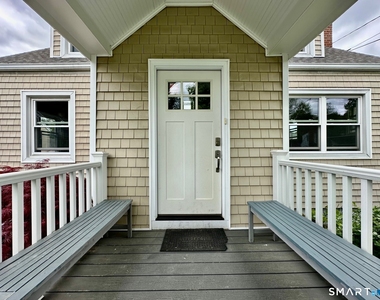 33 Emerson Street - Photo Thumbnail 3