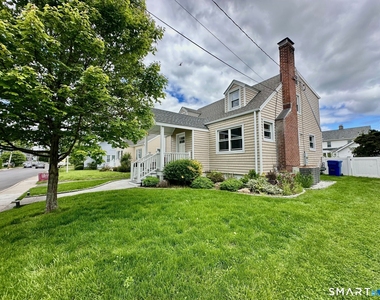 33 Emerson Street - Photo Thumbnail 1