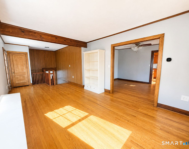 99 Seymour Avenue - Photo Thumbnail 3