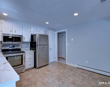 115 Heywood Drive - Photo Thumbnail 6