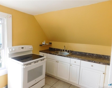 199 Whitney Avenue - Photo Thumbnail 4