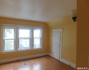 199 Whitney Avenue - Photo Thumbnail 5