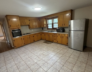 33 Franklin Street - Photo Thumbnail 1