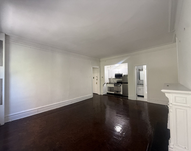 24 East 80th Street - Photo Thumbnail 2