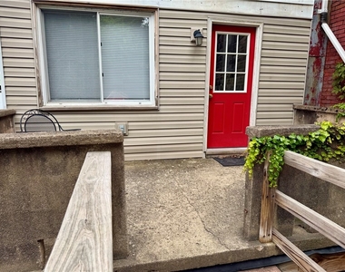 103 Virginia Ave - Photo Thumbnail 7