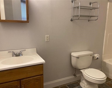 1205 W North Ave - Photo Thumbnail 11