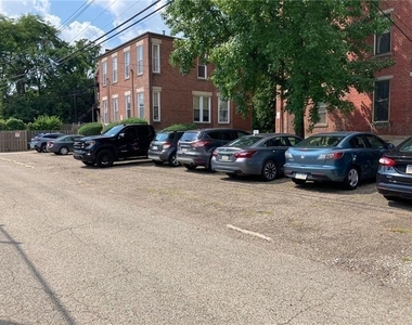1205 W North Ave - Photo Thumbnail 14