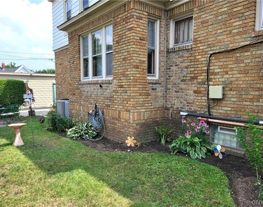 616 Teall Avenue - Photo Thumbnail 2