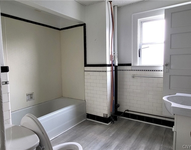 616 Teall Avenue - Photo Thumbnail 16