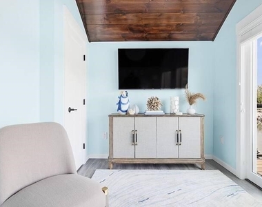 1004 Clifford Avenue - Photo Thumbnail 21