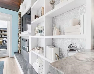 1004 Clifford Avenue - Photo Thumbnail 12