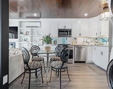 1004 Clifford Avenue - Photo Thumbnail 4