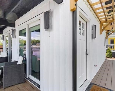 1004 Clifford Avenue - Photo Thumbnail 27