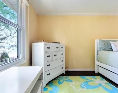1509 Park Avenue - Photo Thumbnail 9