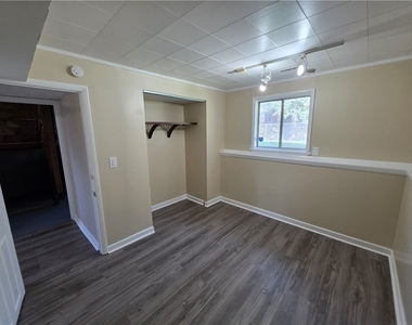 32 Golden Rod Lane - Photo Thumbnail 16