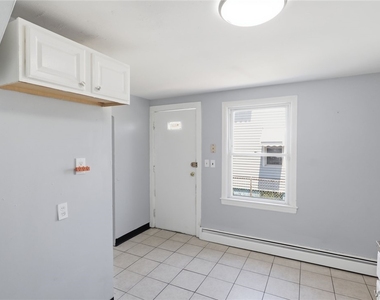 175 Texas Street - Photo Thumbnail 12