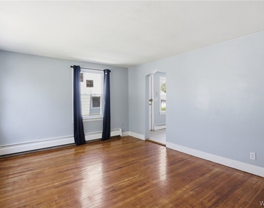 175 Texas Street - Photo Thumbnail 5