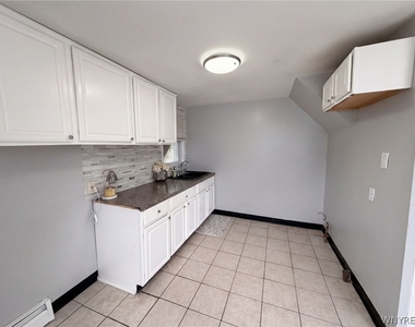 175 Texas Street - Photo Thumbnail 11