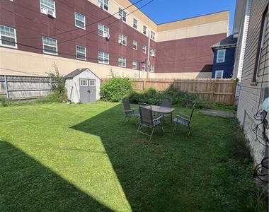 146 Wallace Avenue - Photo Thumbnail 13