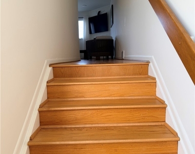 340 Lakefront Boulevard - Photo Thumbnail 20