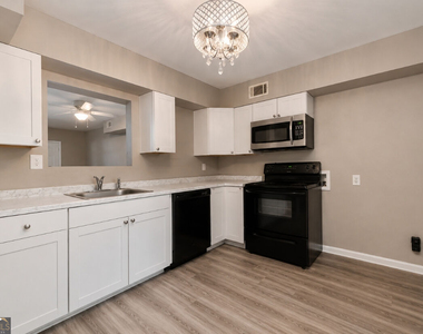 88 Angie Drive - Photo Thumbnail 7