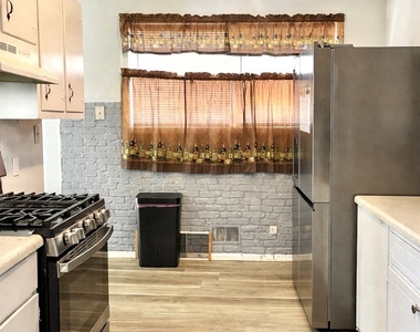 6973 Kimberland Gardens Lane - Photo Thumbnail 4